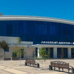 Ледовый дворец  Ice Palace