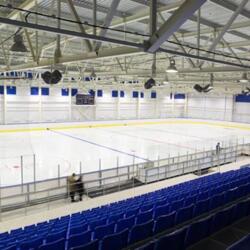 Ледовый Дворец в Володарском районе