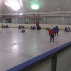 ЛЕДОВЫЙ КАТОК КРИСТАЛЛ