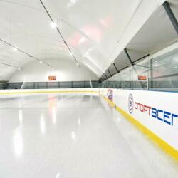 Каток Остров