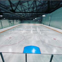 Ледовый каток Клюшка