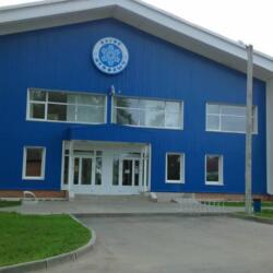 Крытый тренировочный каток Ледовый