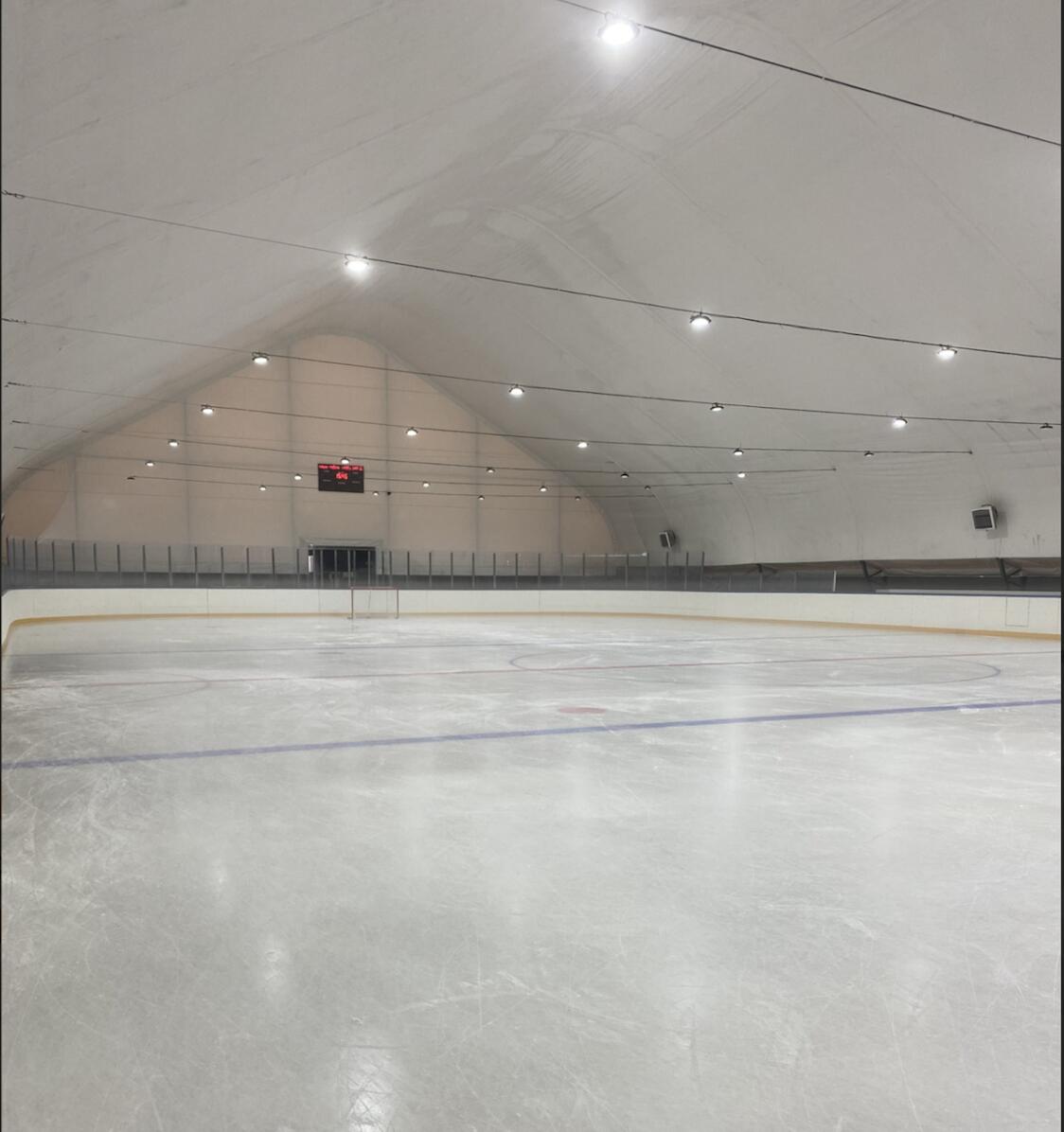 Ледовая арена Ice Arena